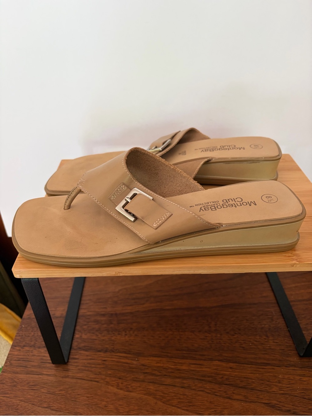 Montego Bay Club Tan Buckle Wedge Thong Leather Sandals. Sz. 8.5